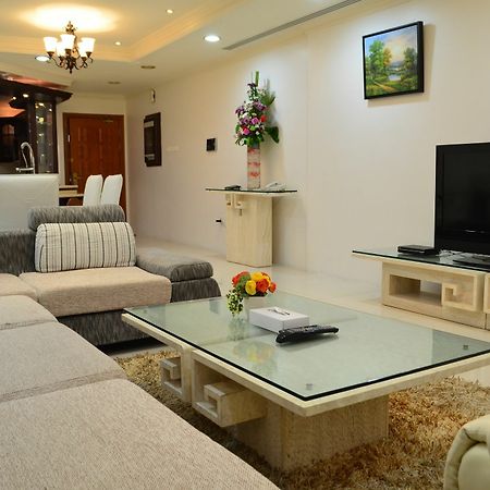 Kiev Tower Apartment Manama Ngoại thất bức ảnh